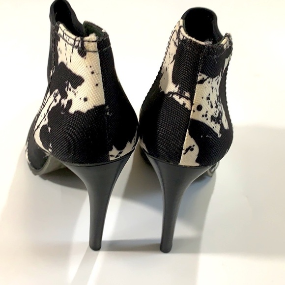 Tibi Black/white Spatter Print Ankle Booties size US 7 1/2 - Picture 5 of 8